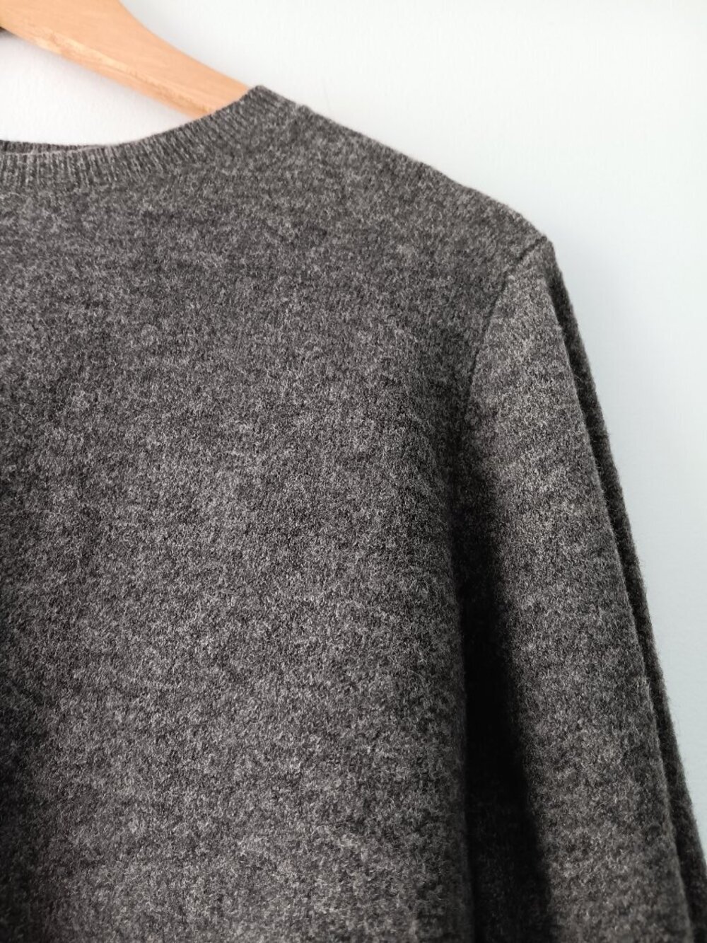 NWT Ripe Maternity Charcoal Marle Wool Blend Minimalist Long Sleeve Sweater XS - Picture 3 of 6